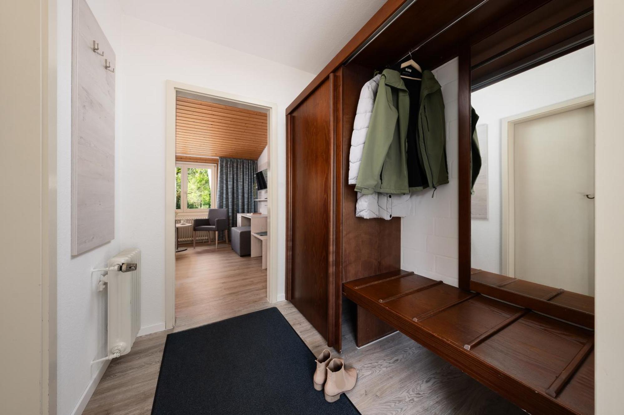 Zur Rennbahn Hotel Drage  Eksteriør billede